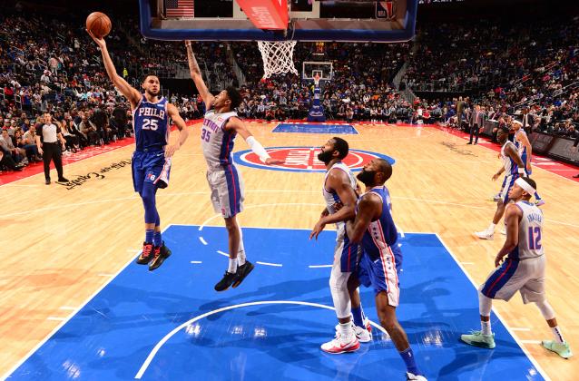  艾顿护框成功太阳主场力克尼克斯